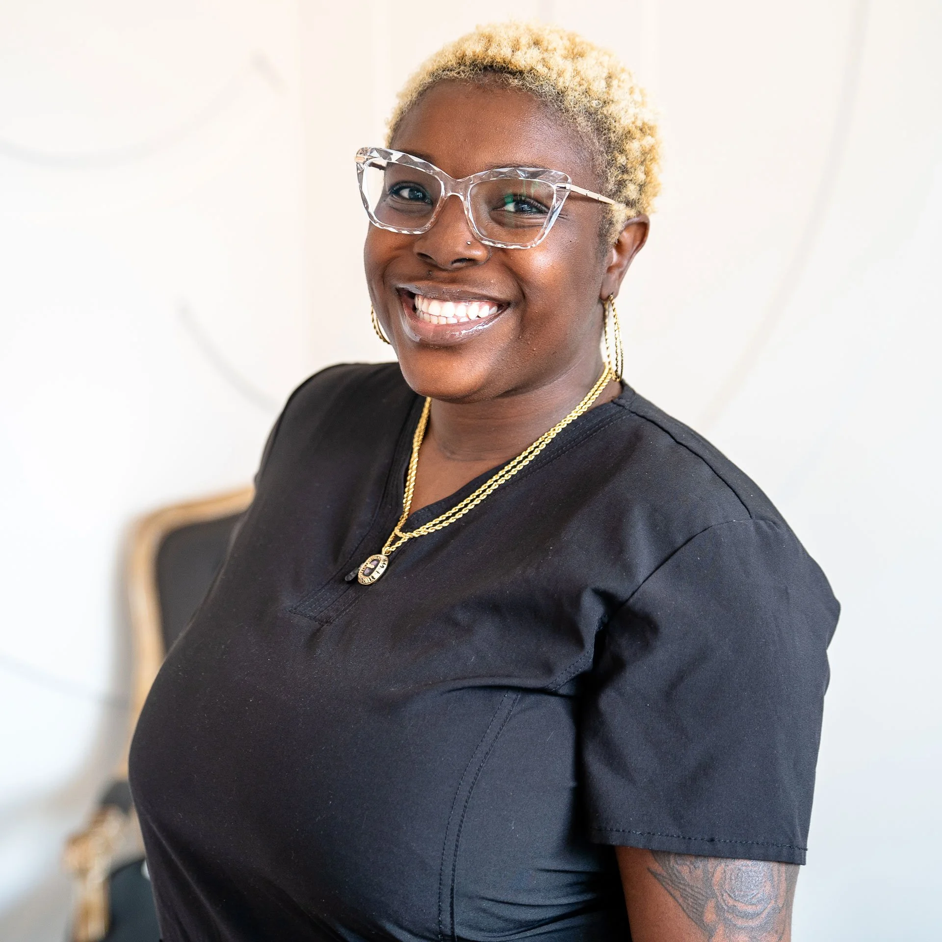 Angelique Davis, LMBT